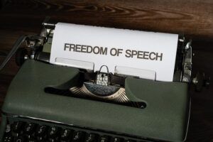 Declaración de la Asociación de Periodistas Europeos sobre la detención de nueve periodistas en Estambul