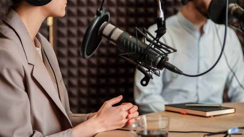 La radio acapara el debate sobre la IA
