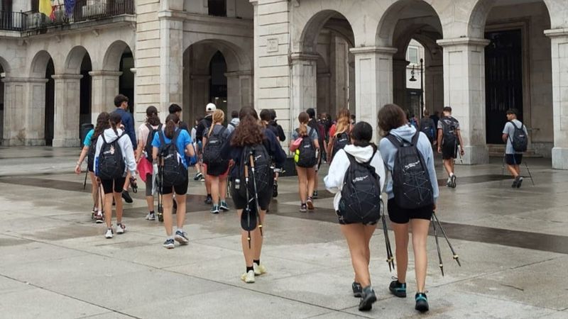 Crece la presencia de jóvenes en el Camino Lebaniego